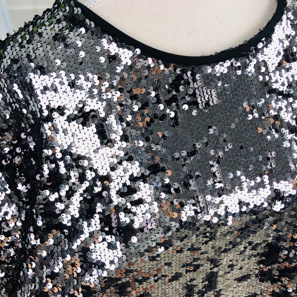 NWOT Blue Bell Full BLACK SILVER SEQUINS TOP - Picture 4 of 7